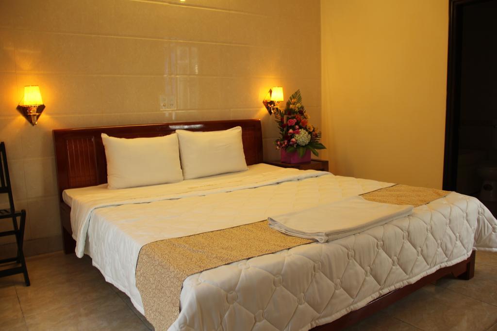 Hue Boutique Homestay Exterior photo