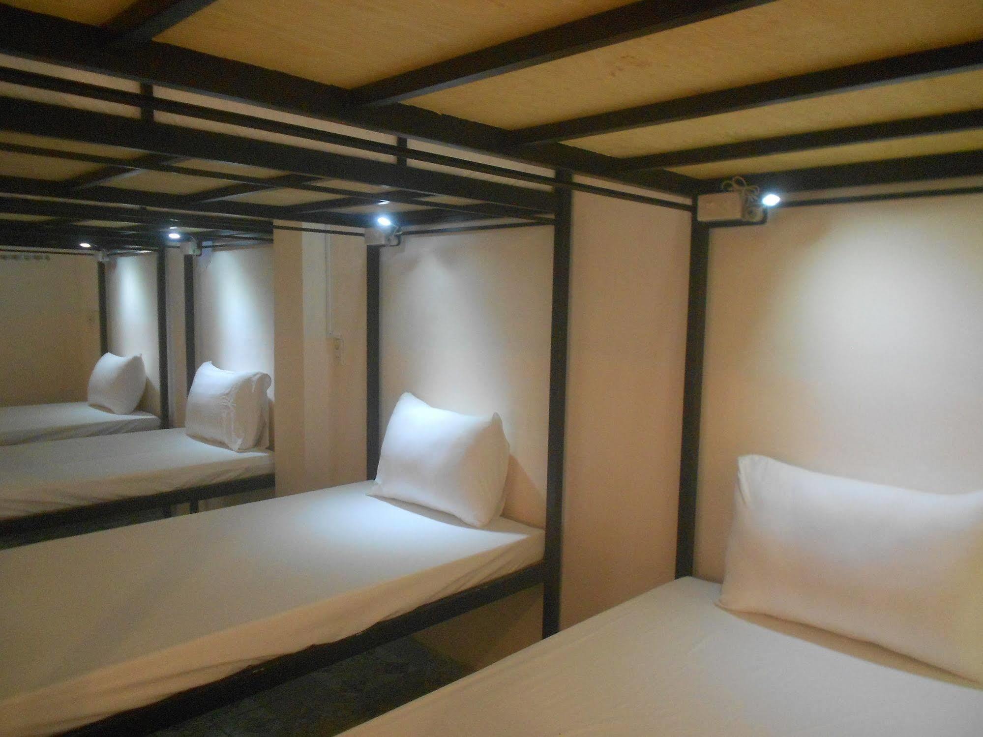 Hue Boutique Homestay Exterior photo