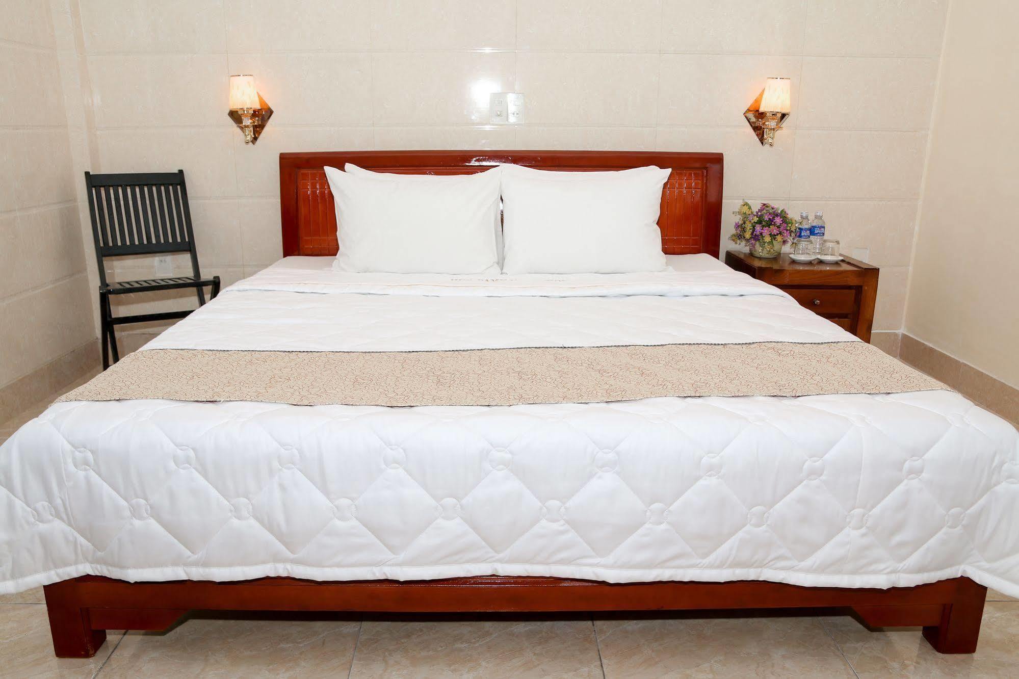 Hue Boutique Homestay Exterior photo