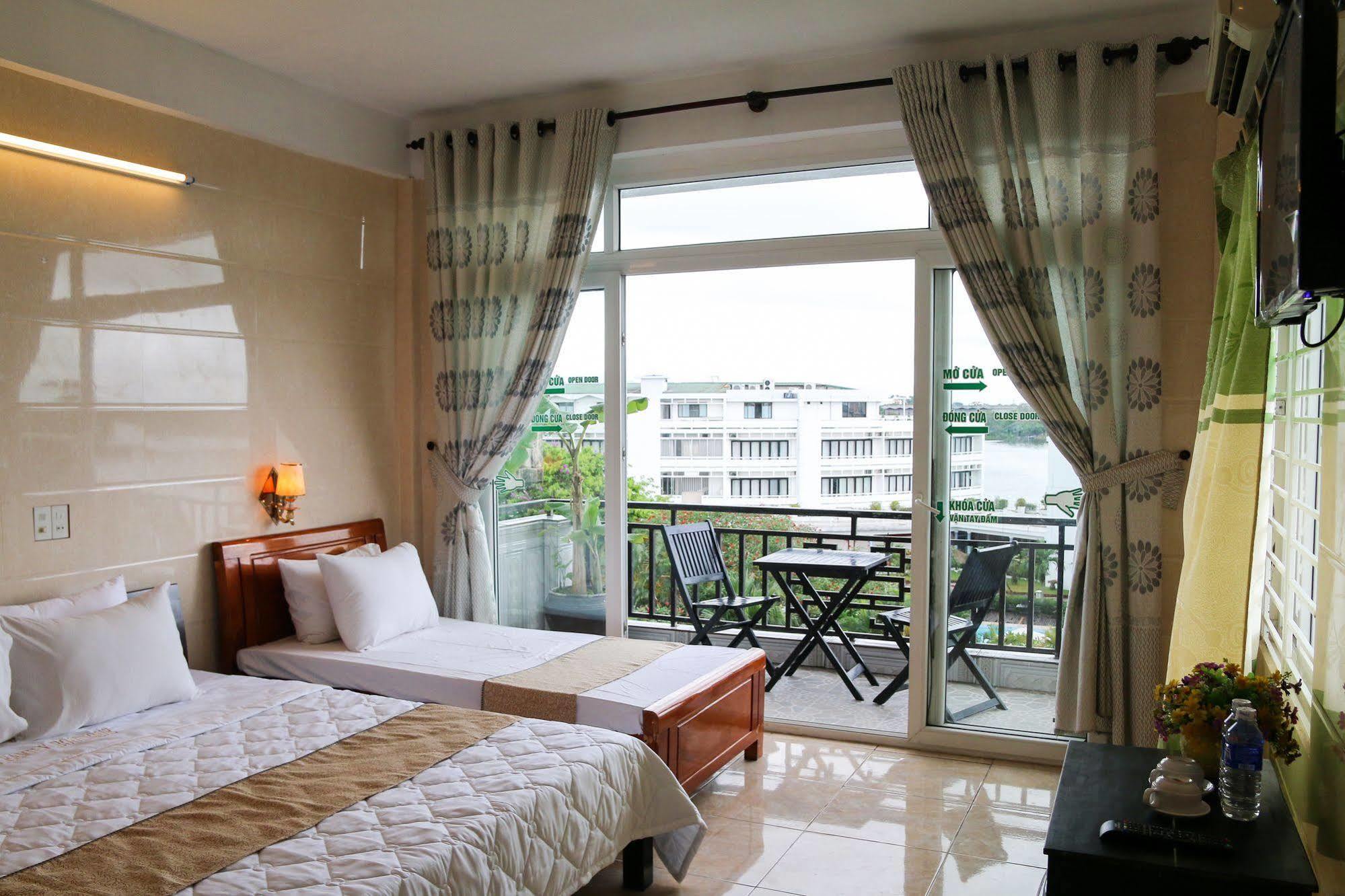 Hue Boutique Homestay Exterior photo